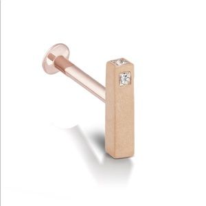 New Maria Tash Matte Bar Earring with 3 Diamonds